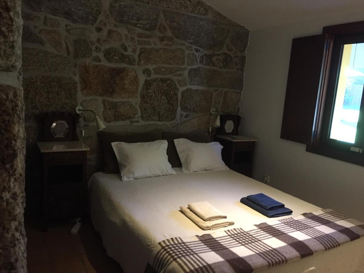 Bergui Guesthouse - Guimarães Esterno foto