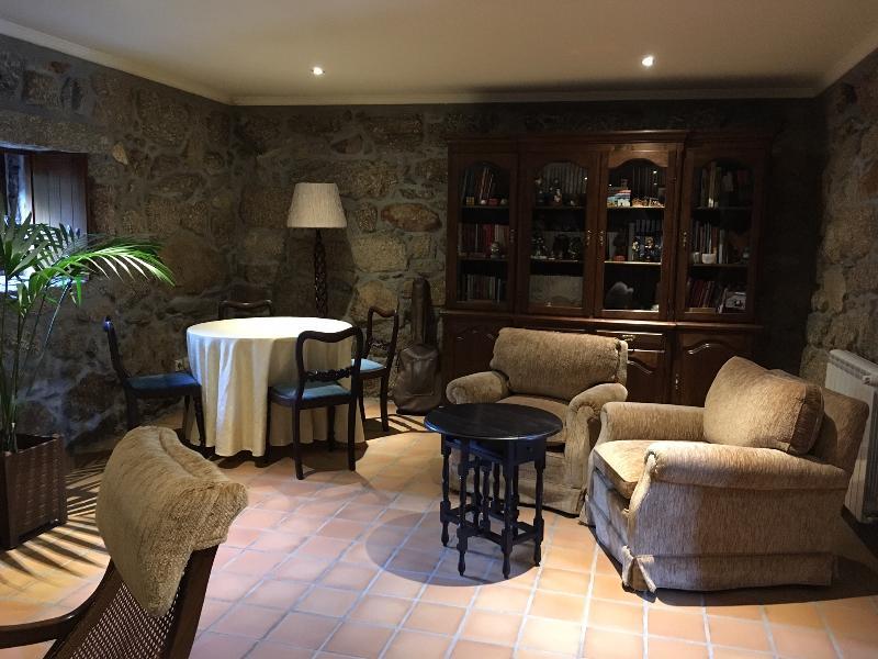 Bergui Guesthouse - Guimarães Esterno foto