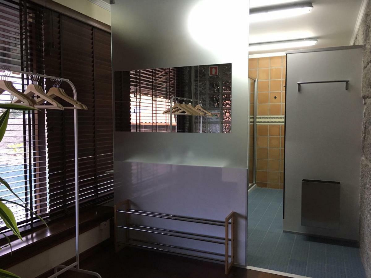 Bergui Guesthouse - Guimarães Esterno foto